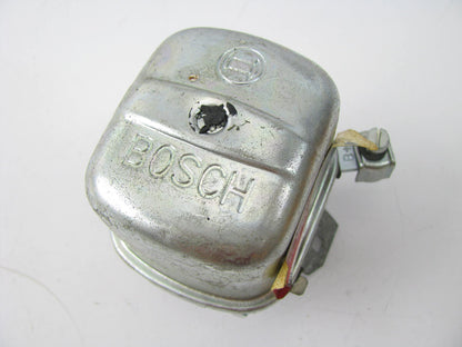 NEW - OUT OF BOX - Bosch 0190213032 Voltage Regulator  TA-7V-45A  VW