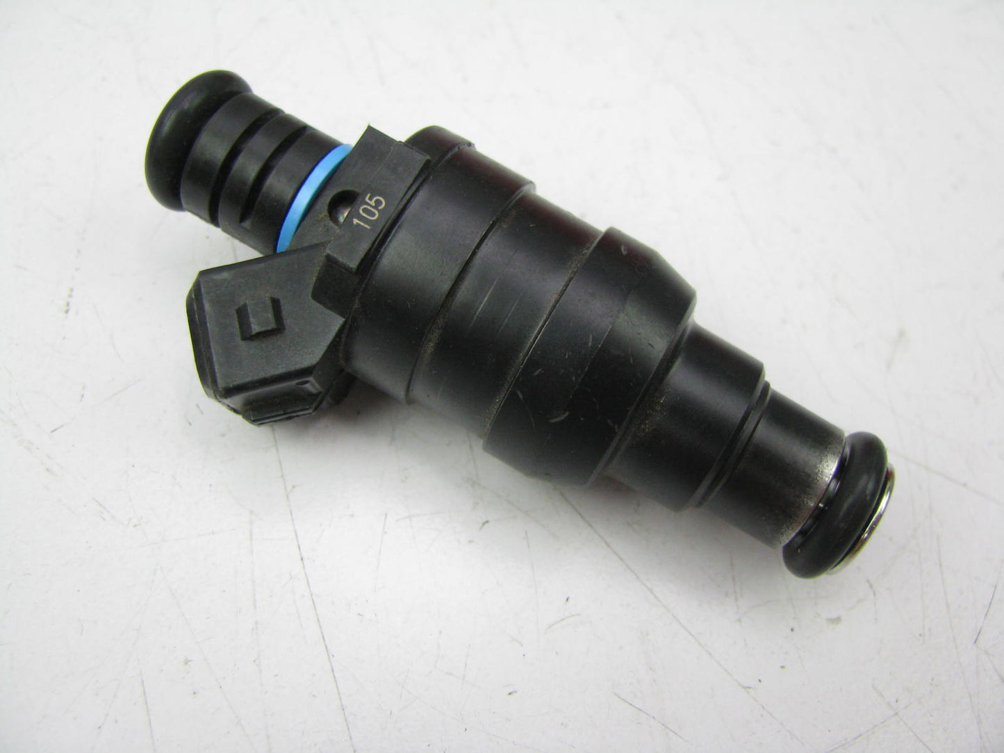 NEW - OUT OF BOX 01D008B Fuel Injector 1985-1994 GM 2.8L 3.1L 3.3L-V6