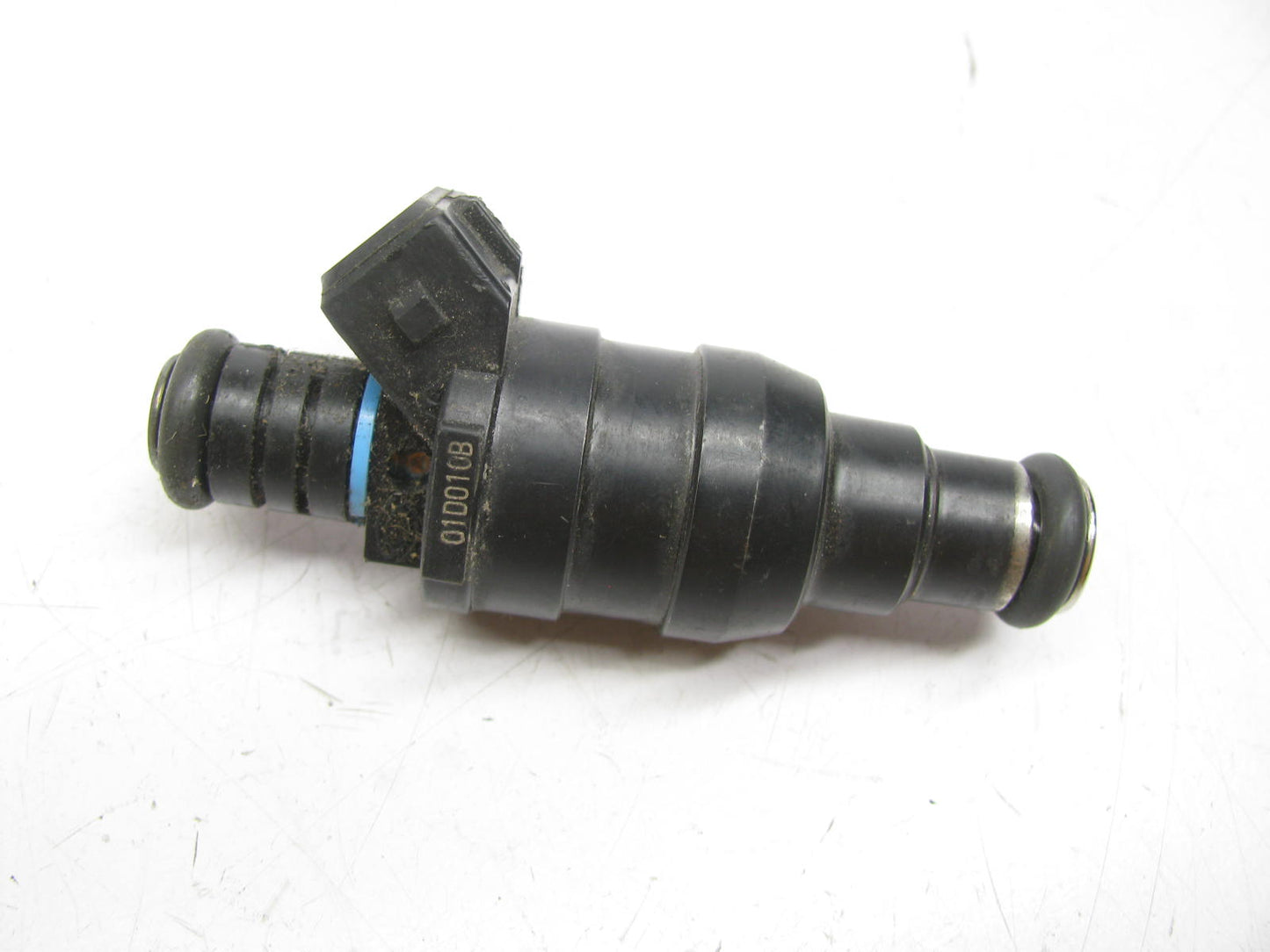 NEW - OUT OF BOX 01D010B Fuel Injector