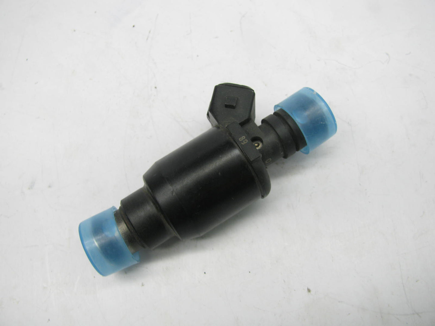 NEW - OUT OF BOX 01D052B Fuel Injector - 1993-1994 Buick Oldsmobile Pontiac 2.3L