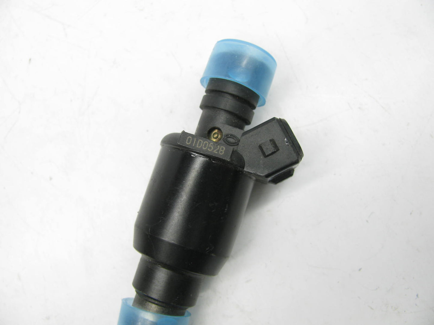 NEW - OUT OF BOX 01D052B Fuel Injector - 1993-1994 Buick Oldsmobile Pontiac 2.3L