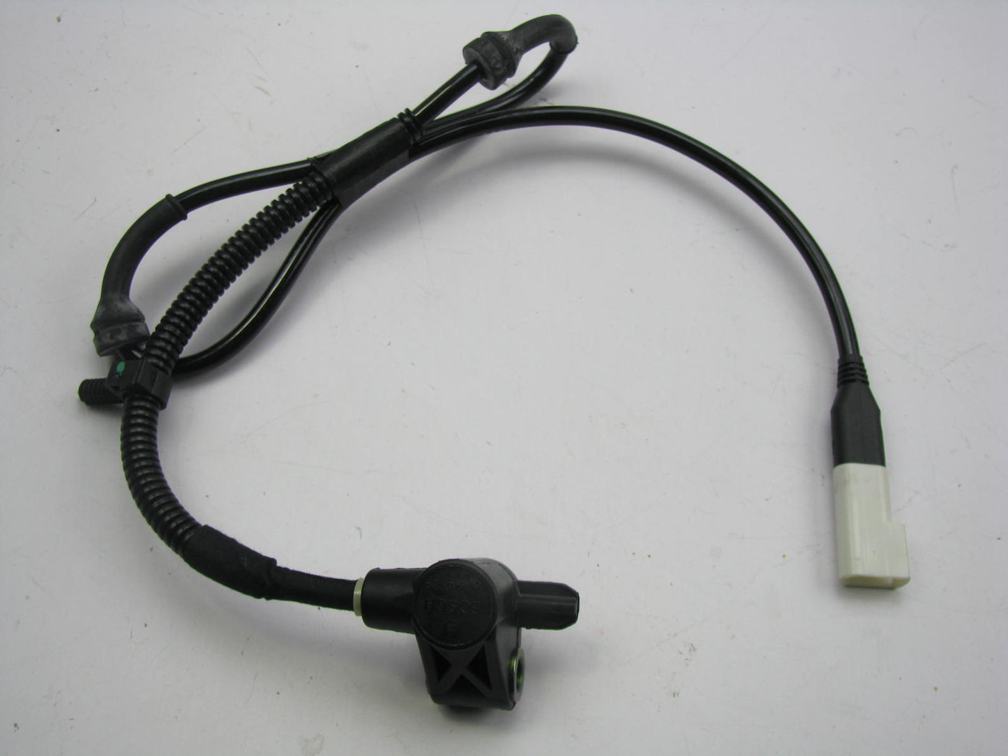 NEW - OUT OF BOX 0204050000 ABS Wheel Speed Sensor - Front Left / Right