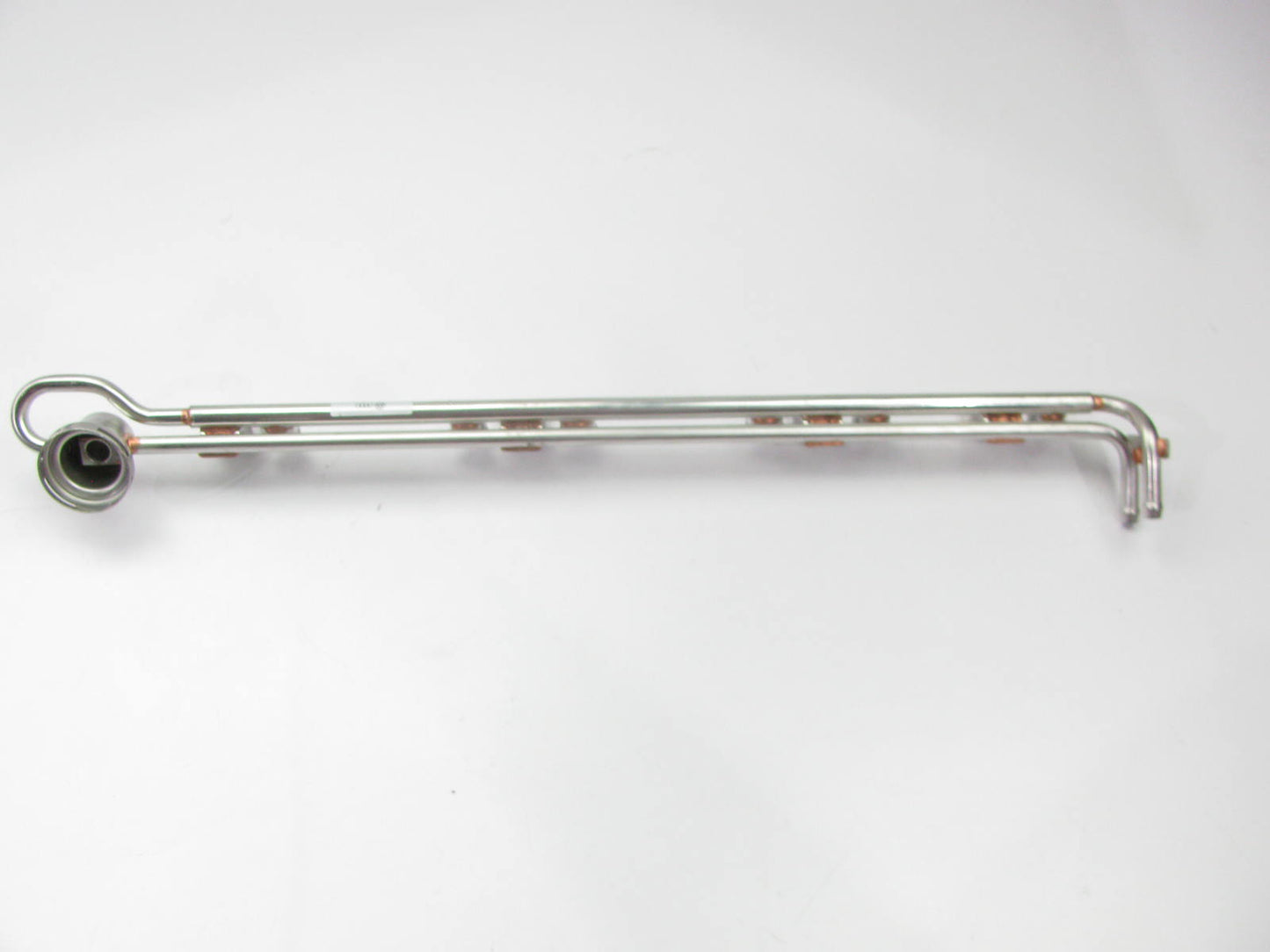 NEW - OUT OF BOX - Fuel Rail OEM For 2001-2002 Volkswagen Jetta 2.8L 021133317K