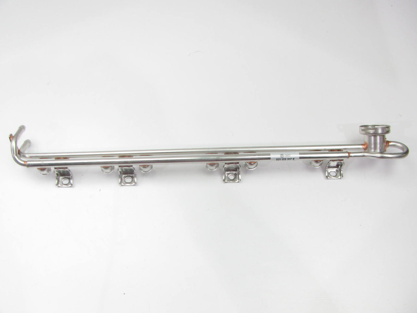 NEW - OUT OF BOX - Fuel Rail OEM For 2001-2002 Volkswagen Jetta 2.8L 021133317K
