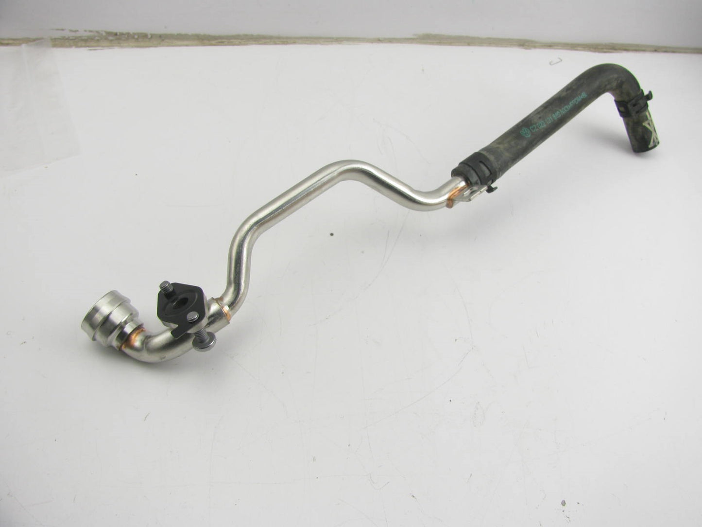 NEW - OUT OF BOX - EGR Hose Line Pipe Tube Genuine OEM VW 022131581C