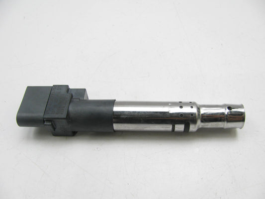 NEW - OUT OF BOX - OEM VW AUDI 022905715B Ignition Coil