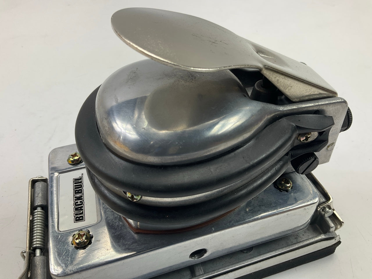 NEW UNBOX BlackBull Air Sander 8000 RPM 3-2/3'' X 6-3/4'' Pad 8.5CFM @ 90 PSI 1/4''