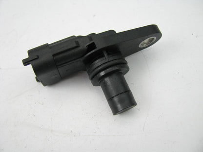 NEW UNBOXED OEM BOSCH Engine Camshaft Position Sensor 0232103079 07-09 GM 3.6L
