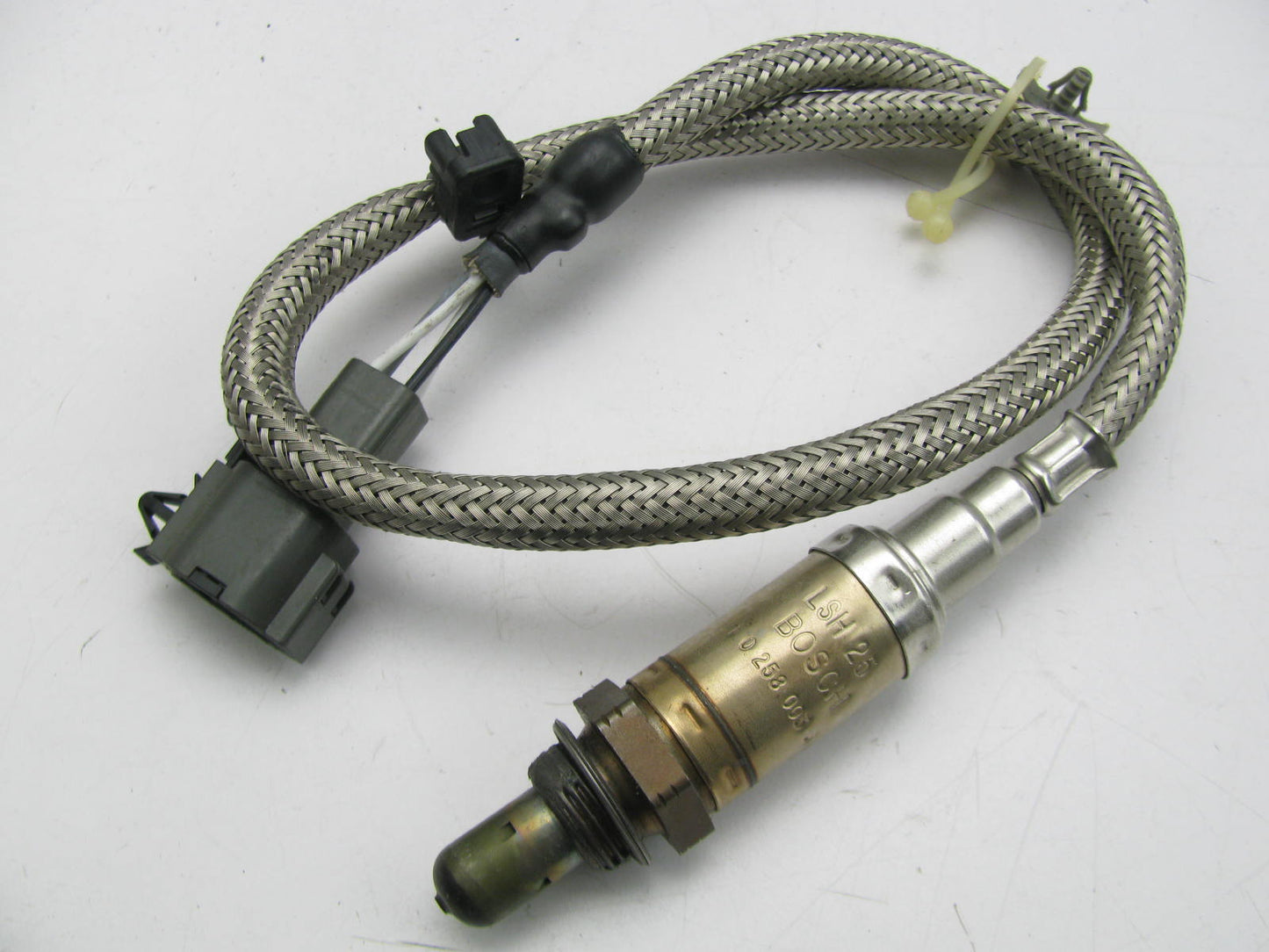 NEW - UNBOXED - OEM BOSCH 0258003590 DOWNSTREAM Oxygen O2 Sensor 96-98 Villager