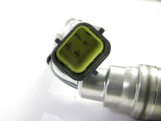 NEW UNBOXED OEM BOSCH 0258003797 Oxygen O2 Sensor For 96-97 Kia Sportage