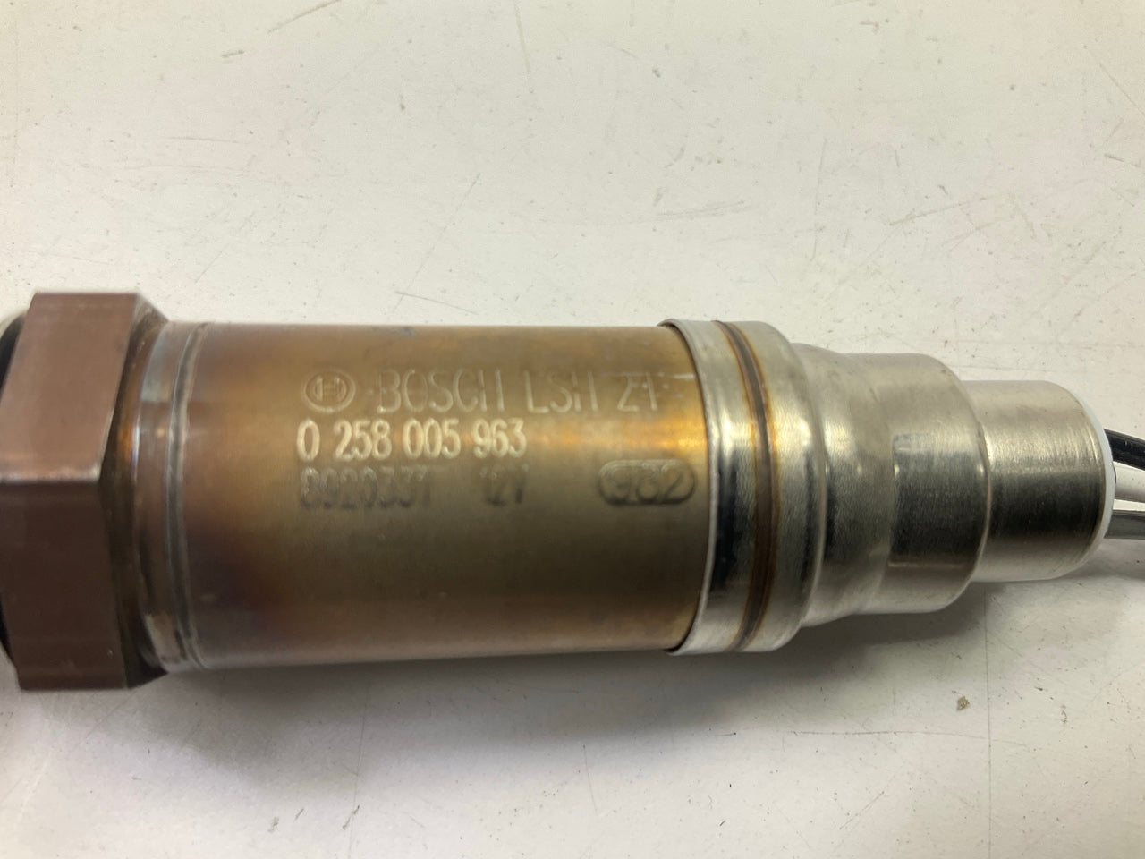 New Unboxed Bosch 0258005963 Oxygen O2 Sensor - DOWNSTREAM For 00-02 Sentra