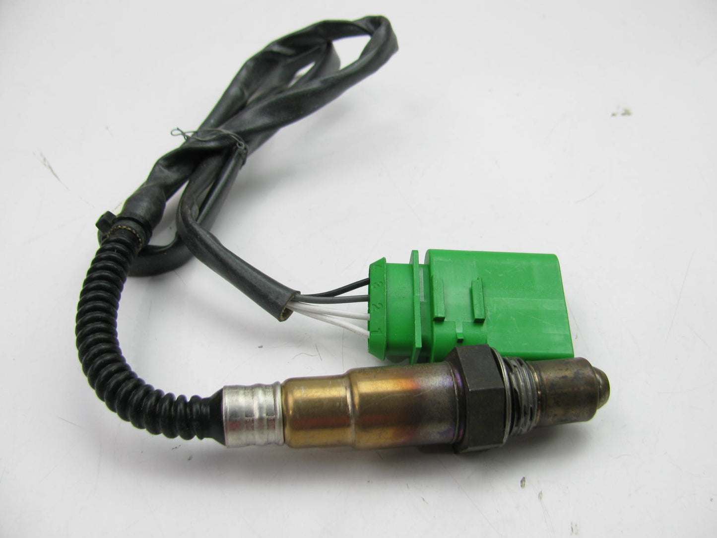 NEW - UNBOXED Bosch 0258006400 Oxygen Sensor For 2004-2006 VW Phaeton