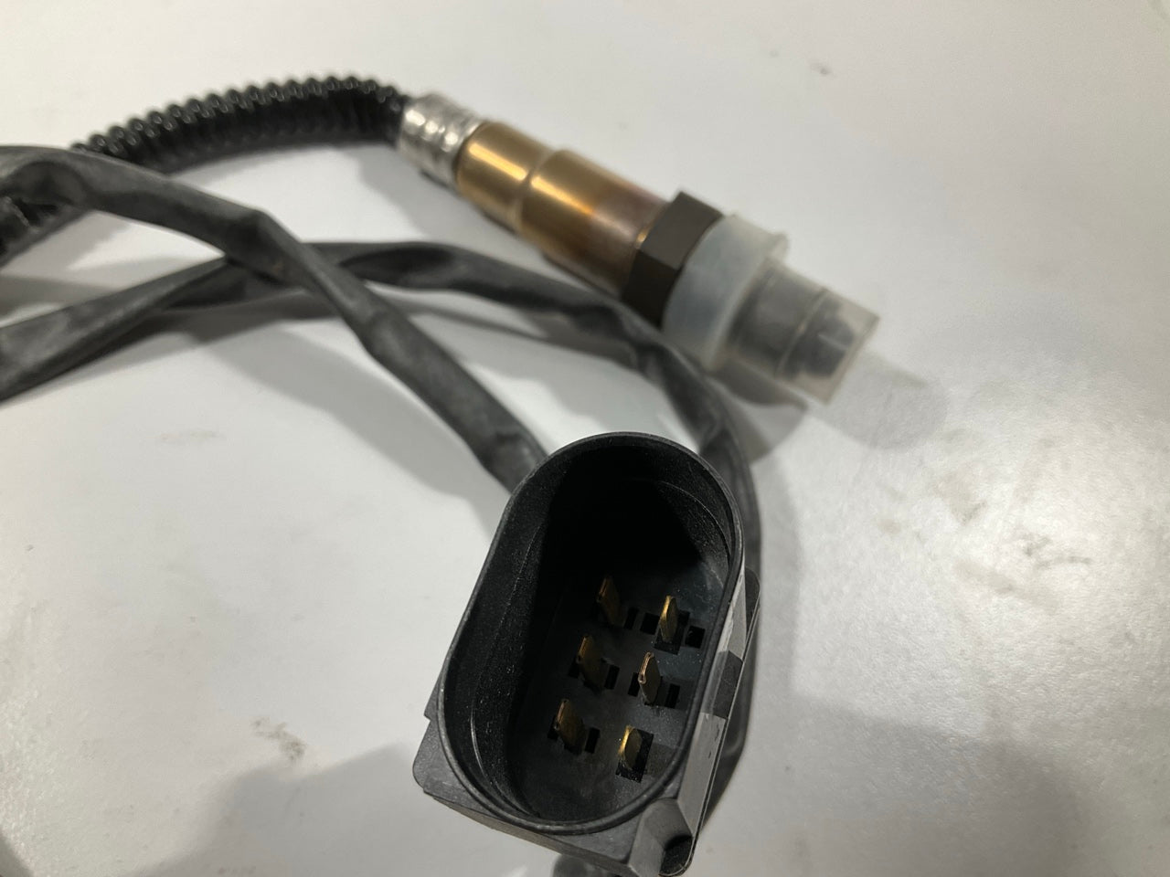 NEW - OUT OF BOX - BOSCH 0258007351 Upstream Oxygen O2 Sensor