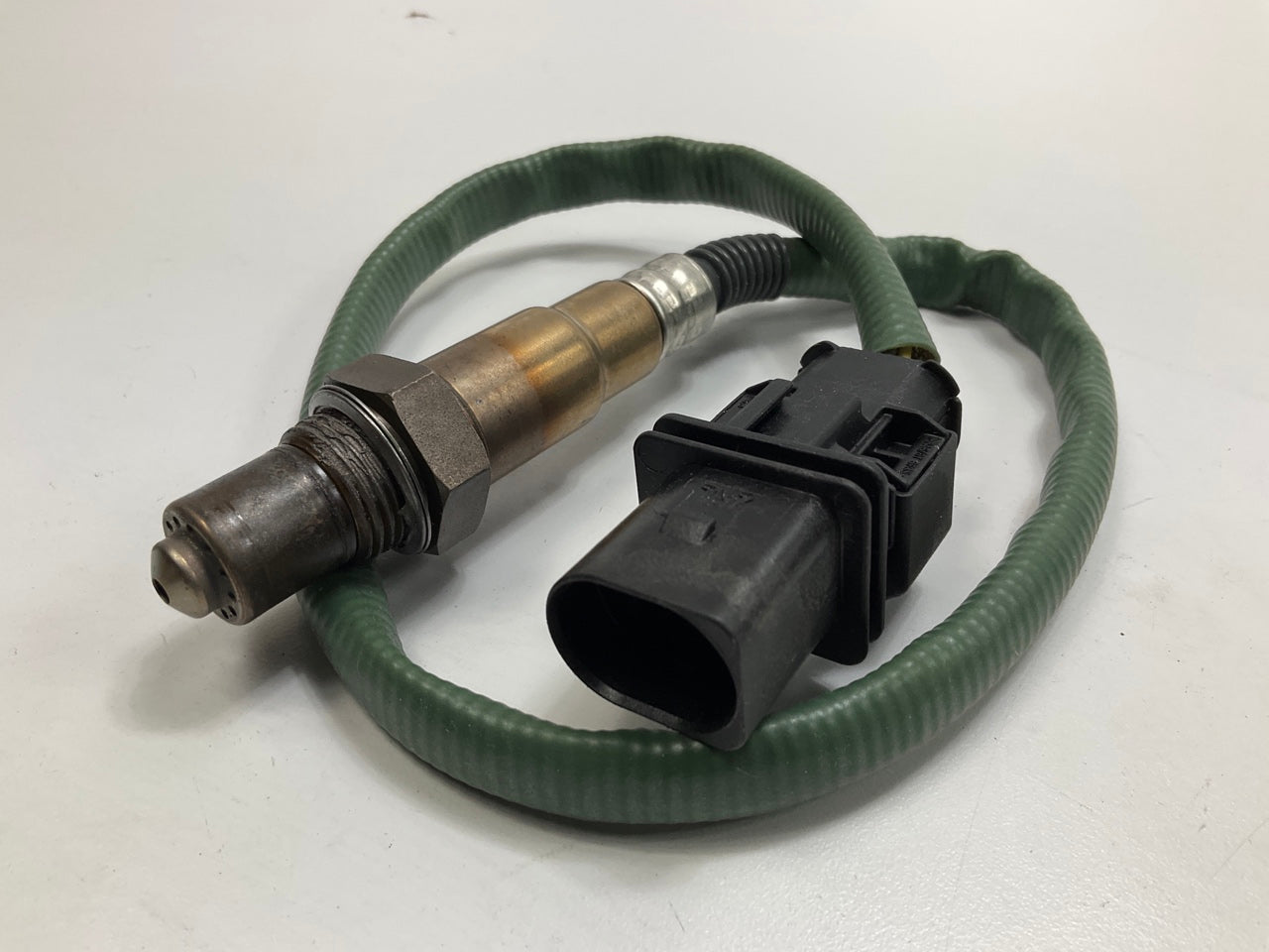 NEW - OUT OF BOX - BOSCH 0258017016 Upstream Oxygen O2 Sensor