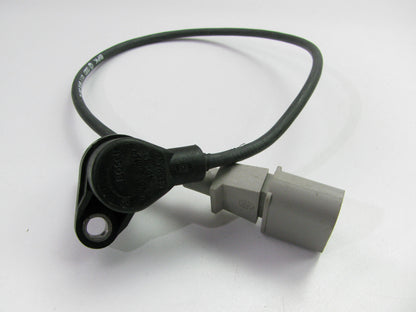 NEW - OUT OF BOX BOSCH 0261210144 Engine Crankshaft Position Sensor