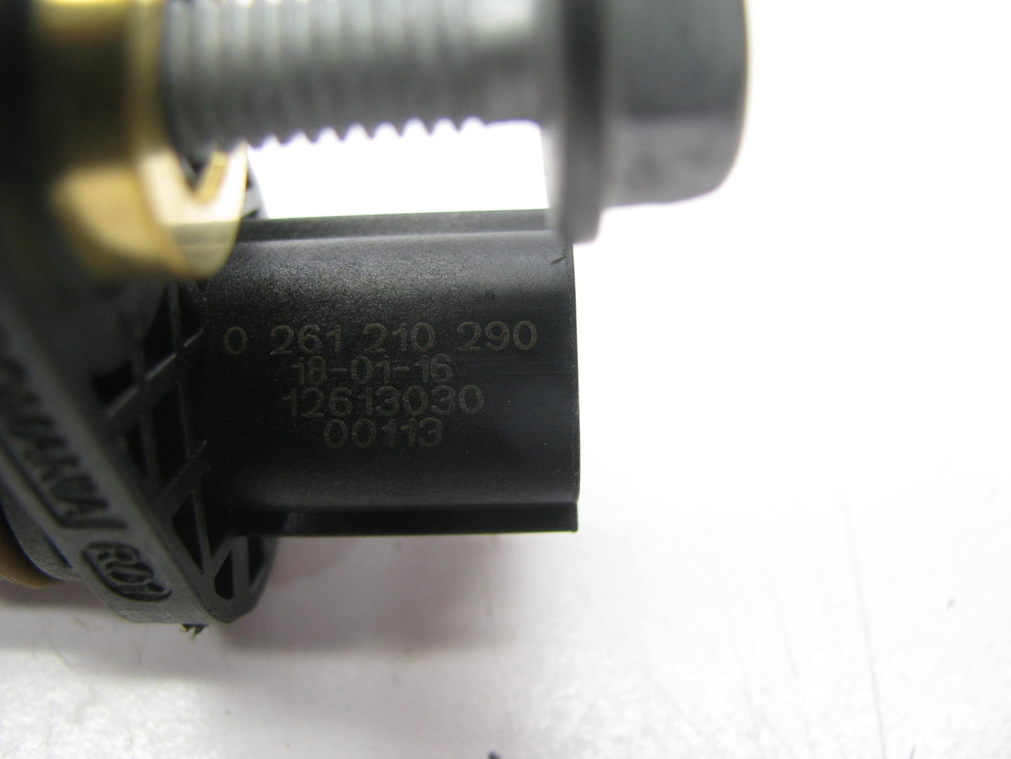 NEW UNBOXED OEM Bosch 0261210290 Engine Crankshaft Crank Angle Sensor