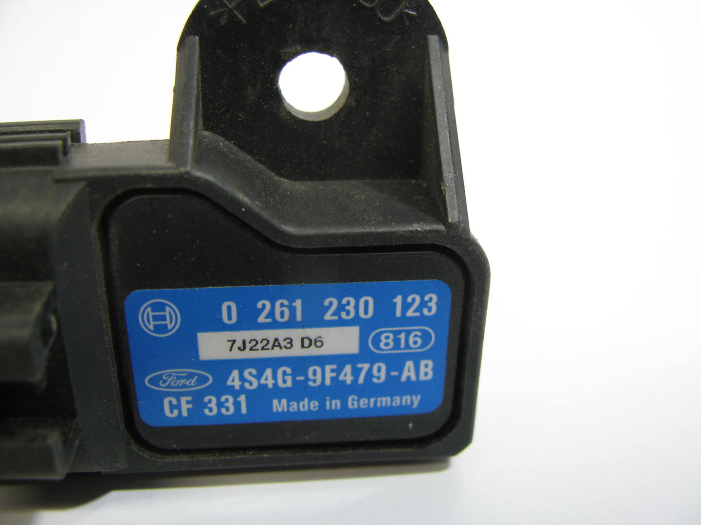 NEW - OUT OF BOX 0261230123 MAP Manifold Absolute Pressure Sensor 4S4G-9F479-AB