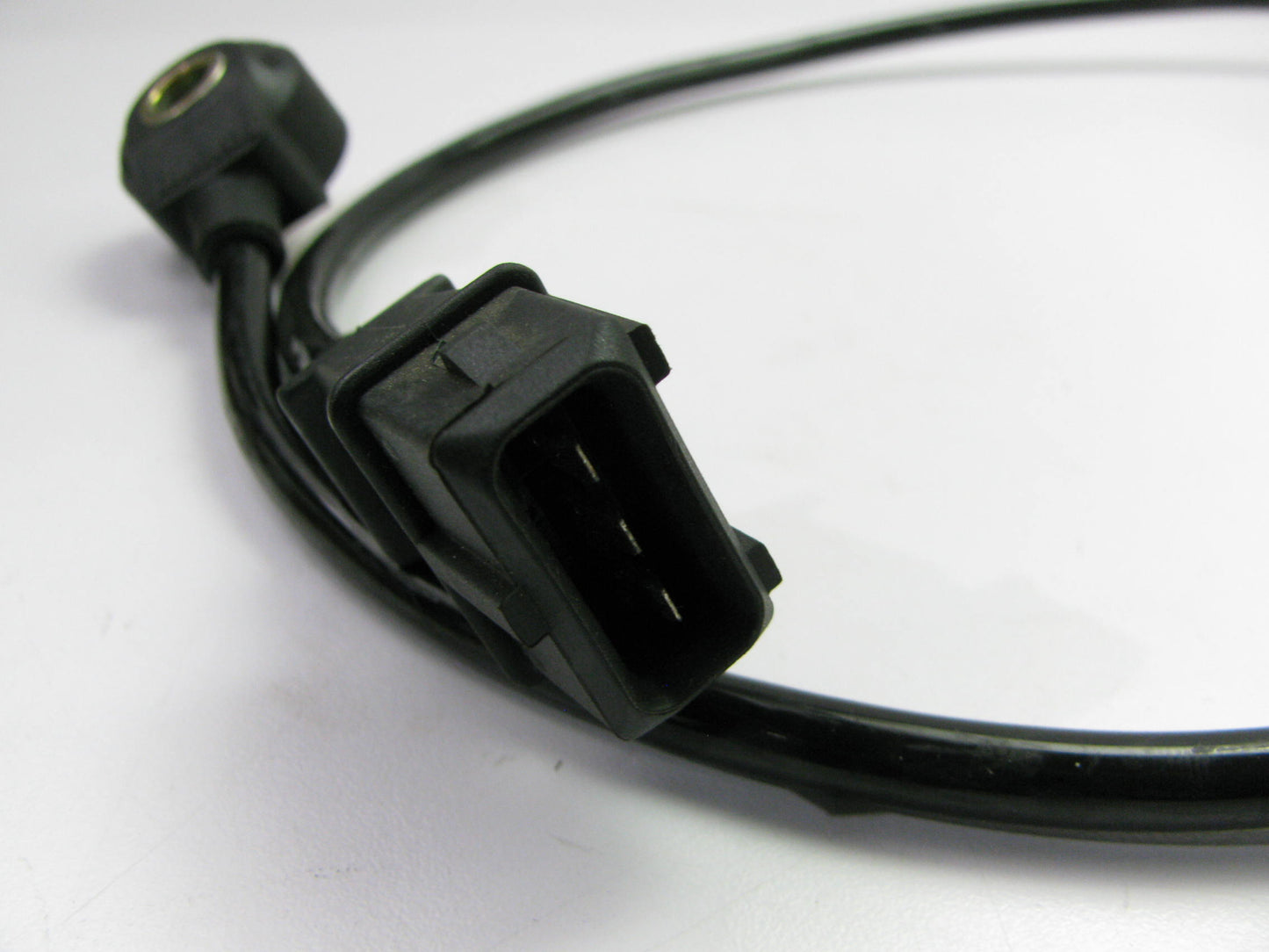 NEW - UNBOXED BOSCH 0261231004 Ignition Knock Detonation Sensor