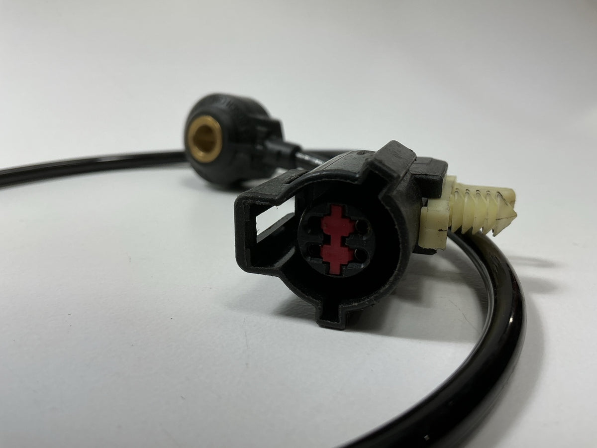 NEW UNBOXED Bosch 0261231114 Ignition Knock Detonation Sensor
