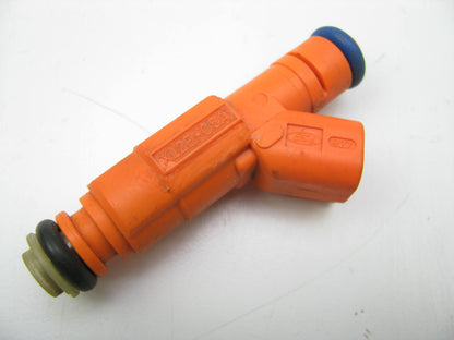 NEW - OUT OF BOX BOSCH 0280155917 Fuel Injector 1999-2004 Ford 4.6L 6.8L
