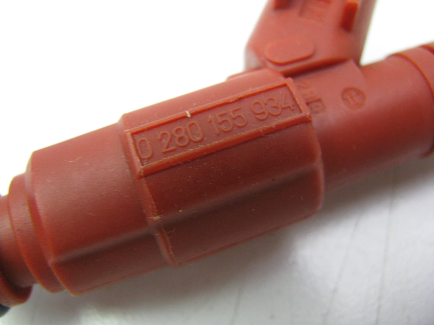 NEW - OUT OF BOX - OEM 0280155934 Fuel Injector