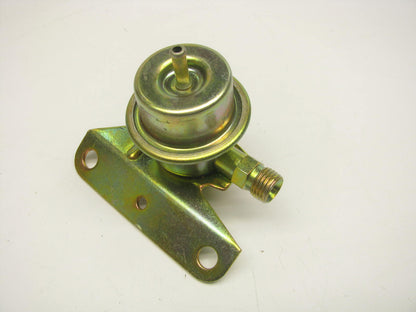 NEW - OUT OF BOX BOSCH 0280160231 Fuel Pressure Regulator 1984-86 GM 1.8L TURBO