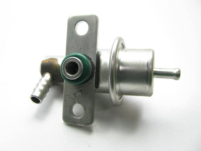 NEW Unboxed OEM Ford / Bosch 0280160568 Fuel Pressure Regulator For 98-03 Escort