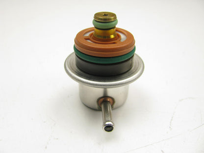 NEW - OUT OF BOX - Bosch 0280160575 Fuel Pressure Regulator