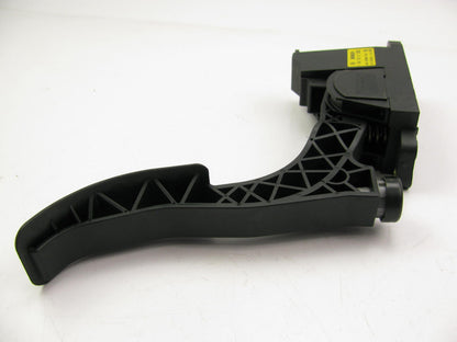 NEW OUT OF BOX - OEM Bosch 0280752217 Accelerator Gas Pedal Assembly Skoda Fabia