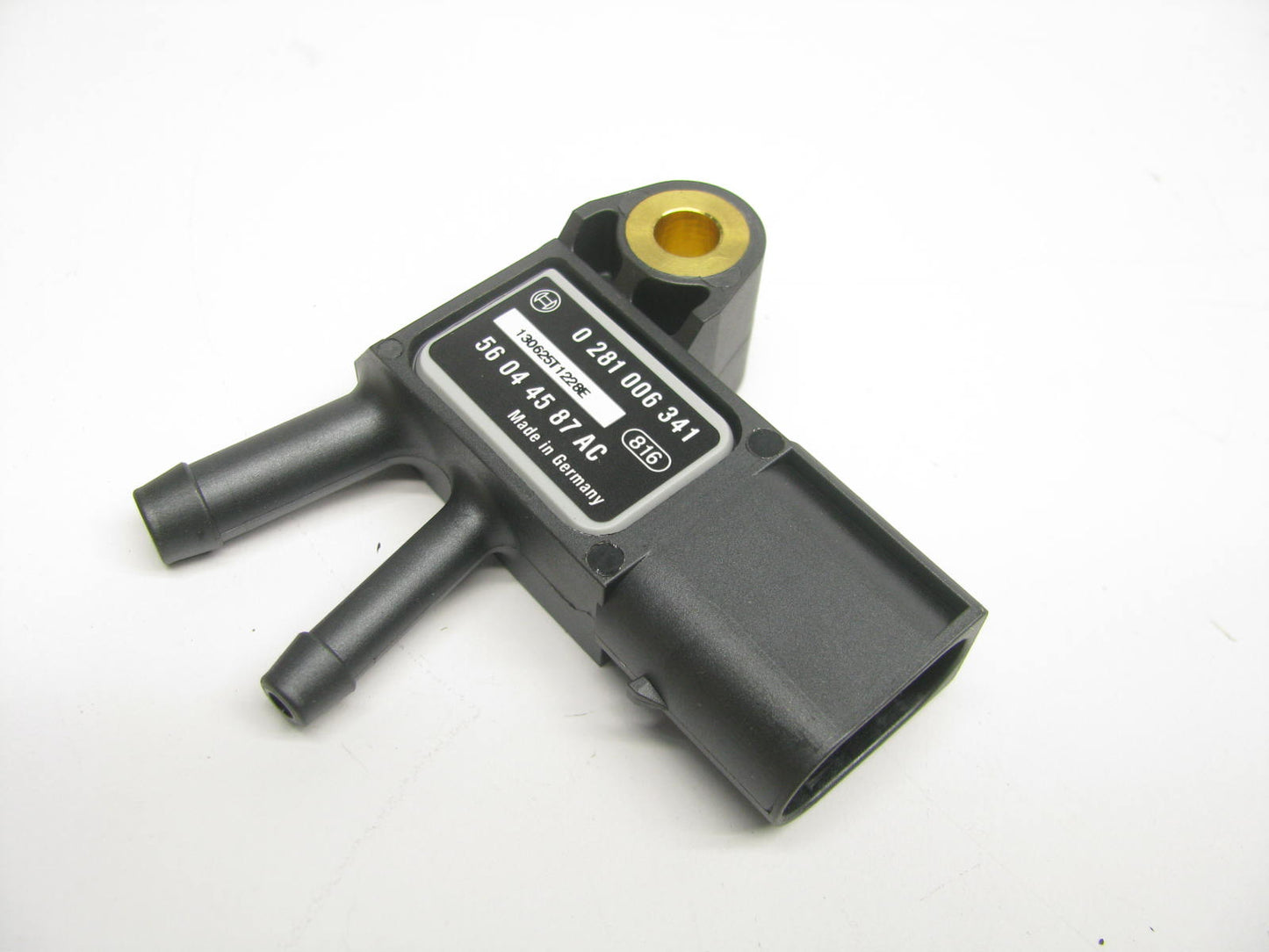 NEW - OUT OF BOX - OEM BOSCH 0281006341 Manifold Absolute Pressure MAP Sensor .