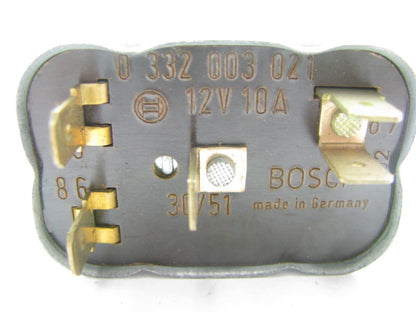 NEW OUT OF BOX - 0332003021 Fuel Pump Relay 1698-1974 Volkswagen