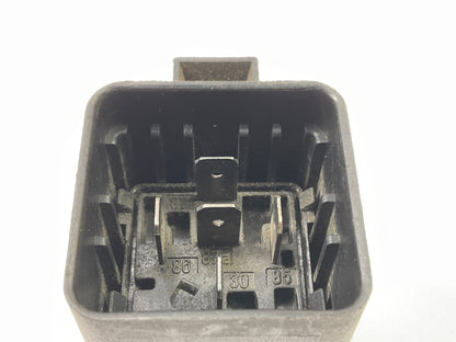 NEW - OUT OF BOX - BOSCH 0332204183 A/C Clutch Relay