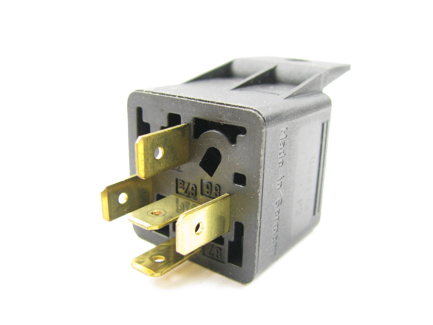NEW - OUT OF BOX - Bosch 0332209150 Fuel Injection Main Relay