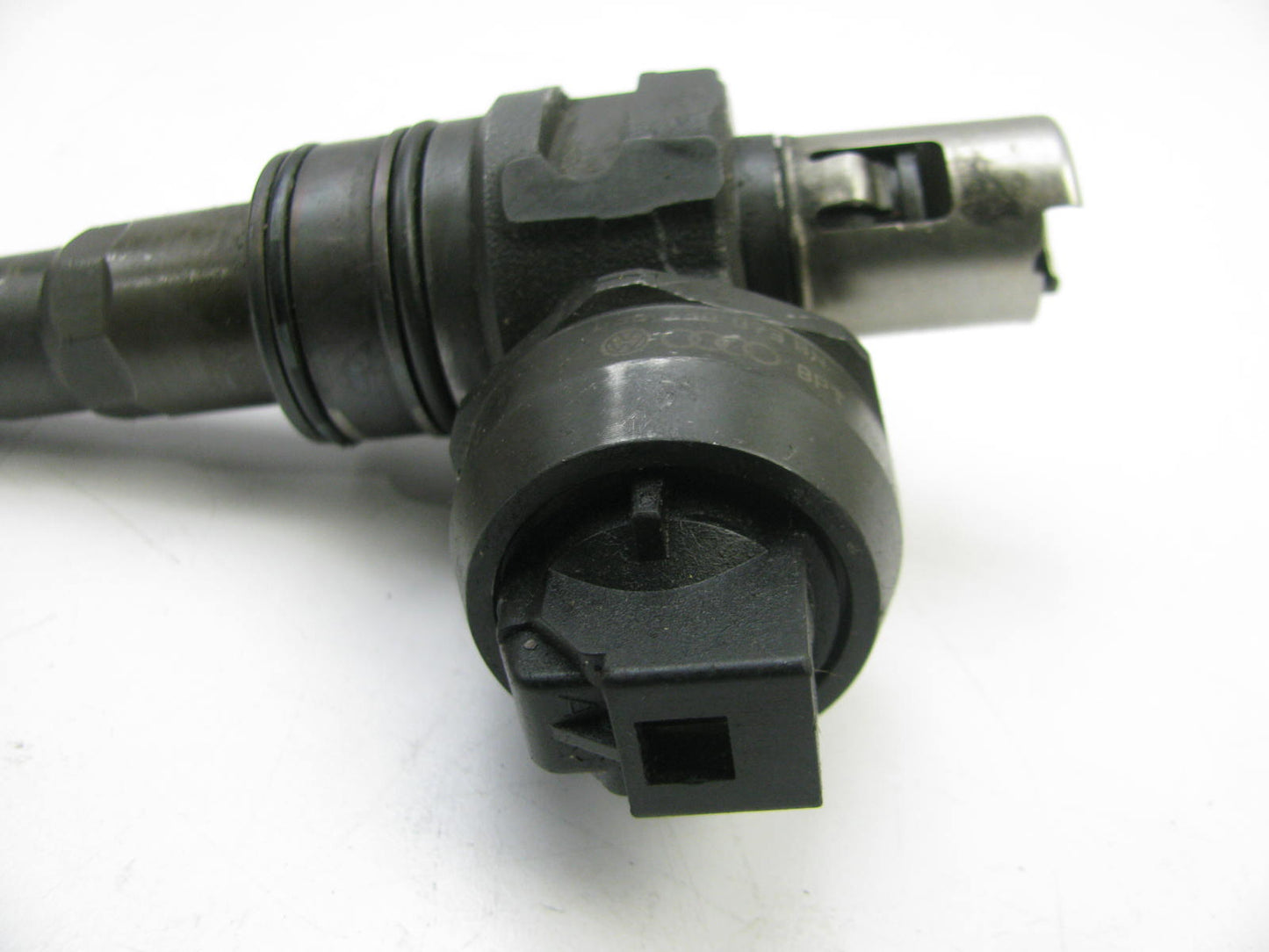 USED CORE - 038130073BN Fuel Injector 2002-2006 VW 1.9L 2.0L Diesel TDI