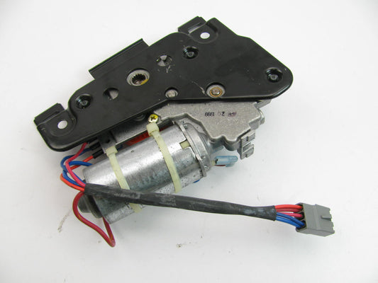 NEW - OUT OF BOX - OEM Webasto 0390201696 Sunroof Motor 1996-2004 Ford Taurus