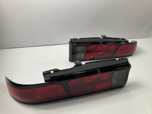 NEW UNBOXED OEM Left & Right Taillight Tail Light Lamps - 1995-1997 Ford Probe