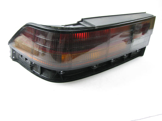 USED - EXCELLENT COND. OEM FORD Left Drivers Tail Light Lamp 1989-1992 Probe