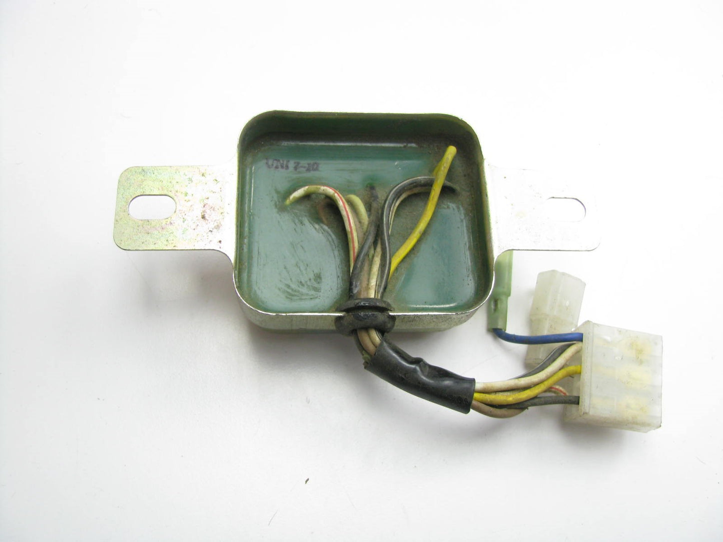 NEW - OUT OF BOX - 0453-18-391 Voltage Regulator  - 1979-1980 Mazda B2000