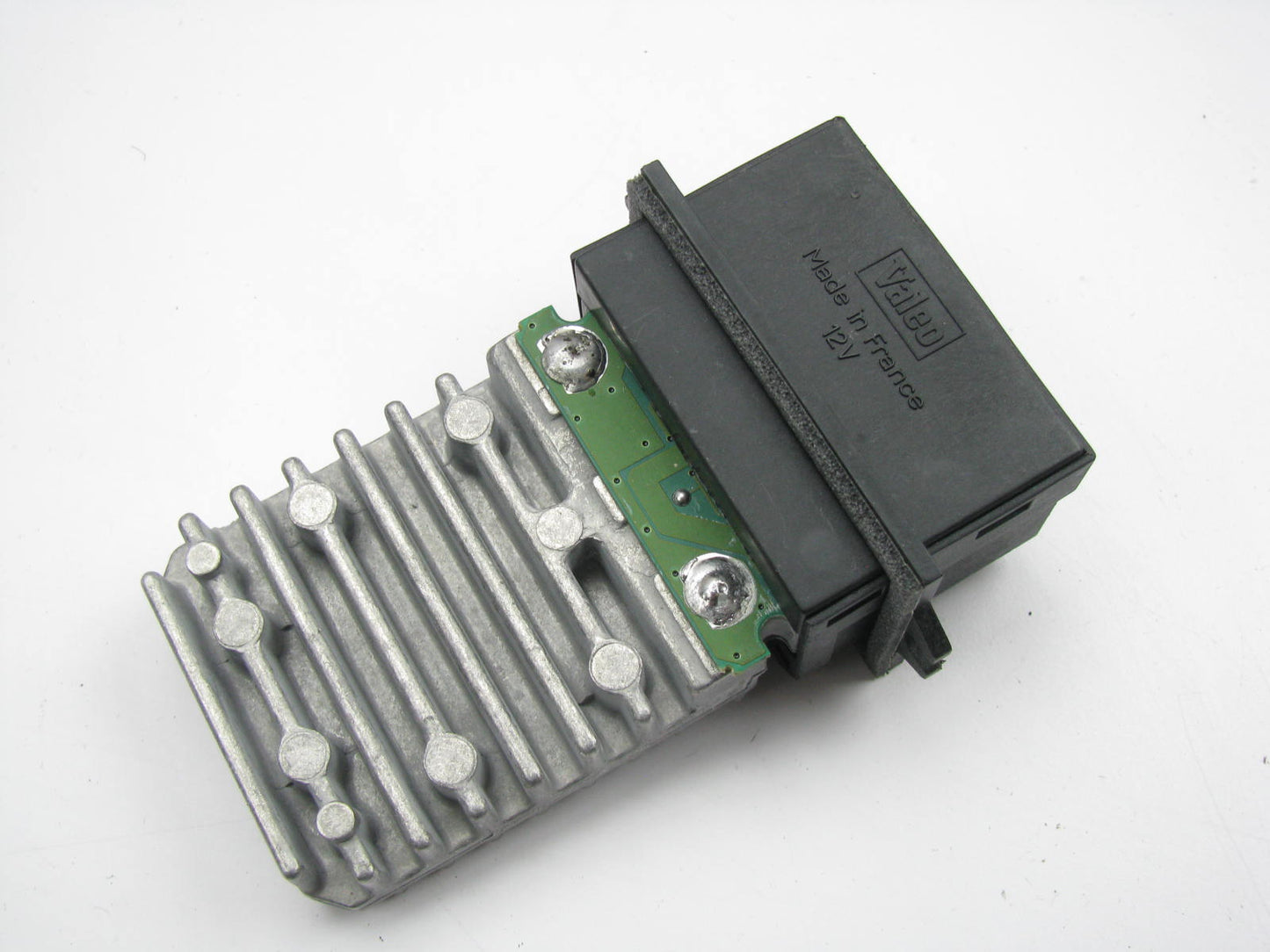 NEW - OUT OF BOX - OEM 04734913AE HVAC Blower Motor Resistor