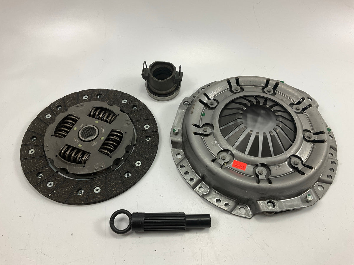 Missing Pilot Bearing UNBOXED LuK 05-104 Clutch Kit For 99-02 Dodge Dakota 2.5L