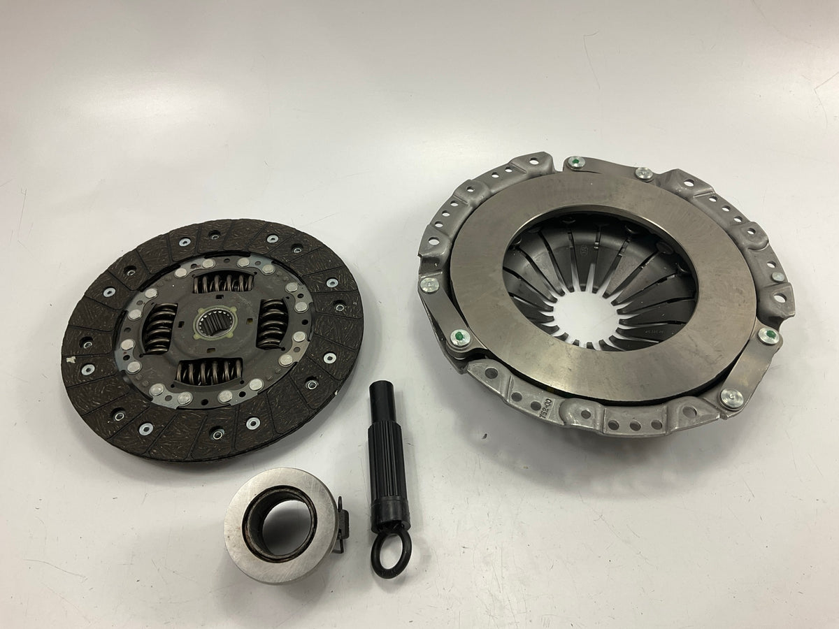 Missing Pilot Bearing UNBOXED LuK 05-104 Clutch Kit For 99-02 Dodge Dakota 2.5L