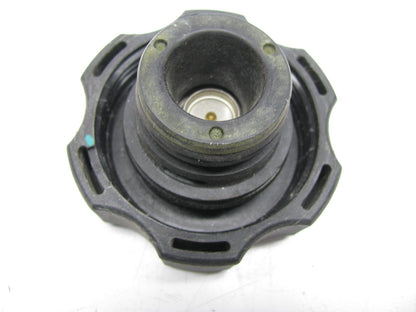 Coolant Tank Cap 05-20763-001 For Freightliner Century & Columbia