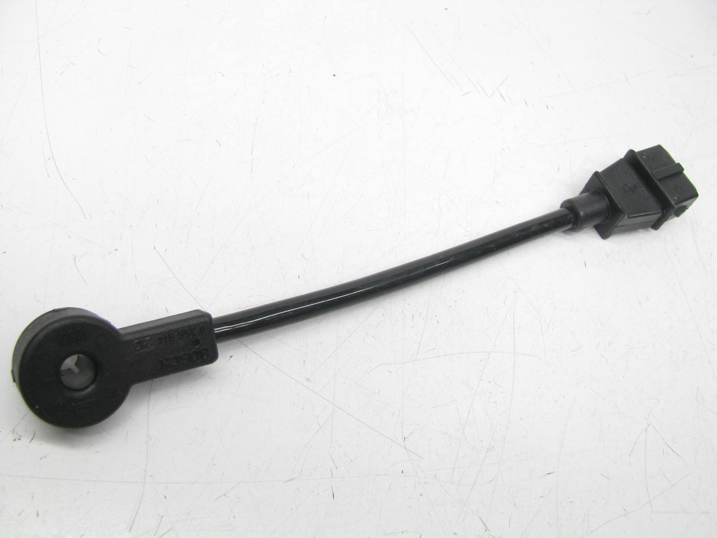 NEW UNBOXED GENUINE OEM VW Engine Crankshaft Crank Position Sensor 051905381