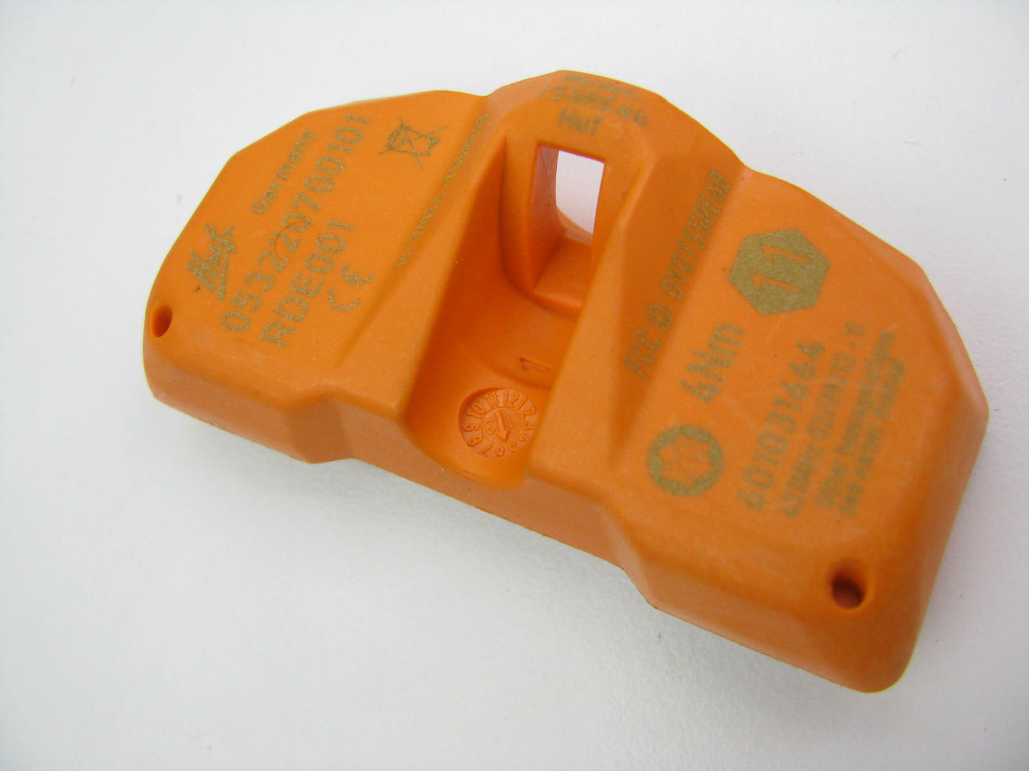 NEW - OUT OF BOX 053220700101 TPMS Tire Pressure Monitor Sensor