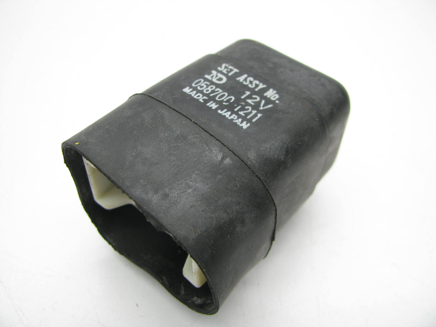 NEW - OUT OF BOX - DENSO 058700-1211 Multi-Purpose Relay - RY-157