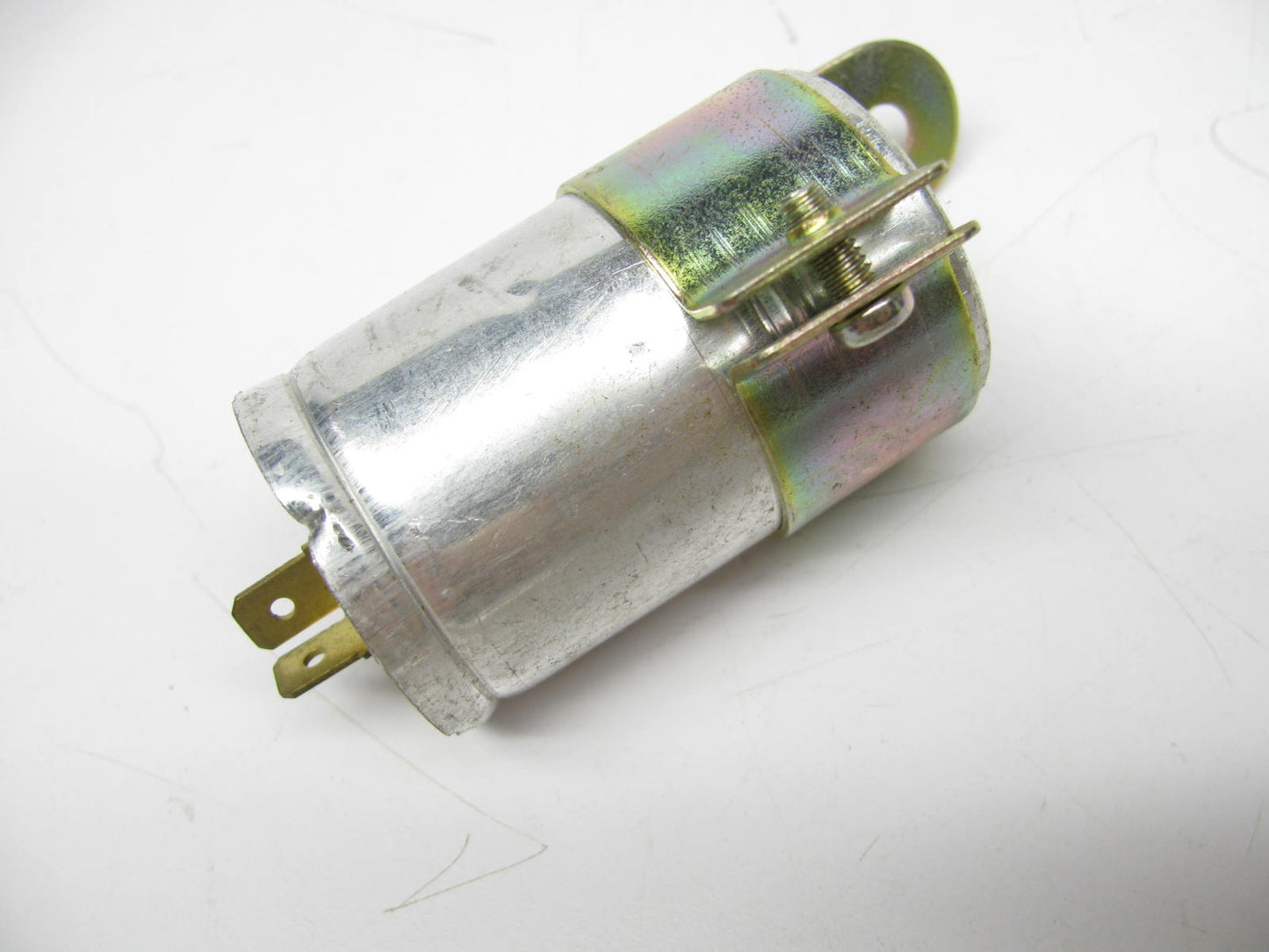 NEW - OUT OF BOX 061300-4210 Flasher Relay OEM 1974 Ford Courier # D47Z-13350-A
