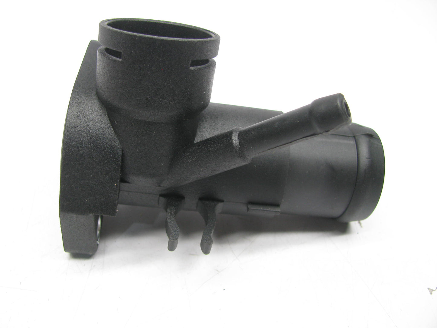 New 068121132A Radiator Coolant Water Flange For 93-98 VW Golf, 93-96 Jetta