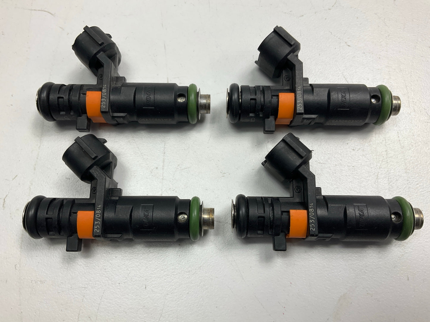 (4) NEW - UNBOXED Deka (OEM For VW) 06A906031CP Fuel Injector 12-15 Jetta 2.0L
