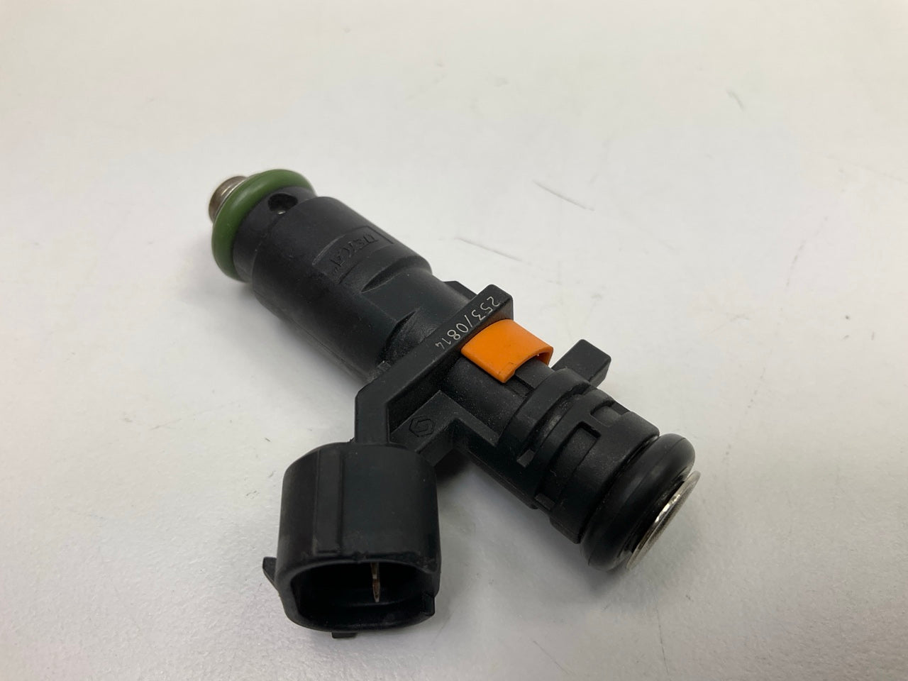 NEW - OUT OF BOX Deka (OEM For VW) 06A906031CP Fuel Injector 12-15 Jetta 2.0L