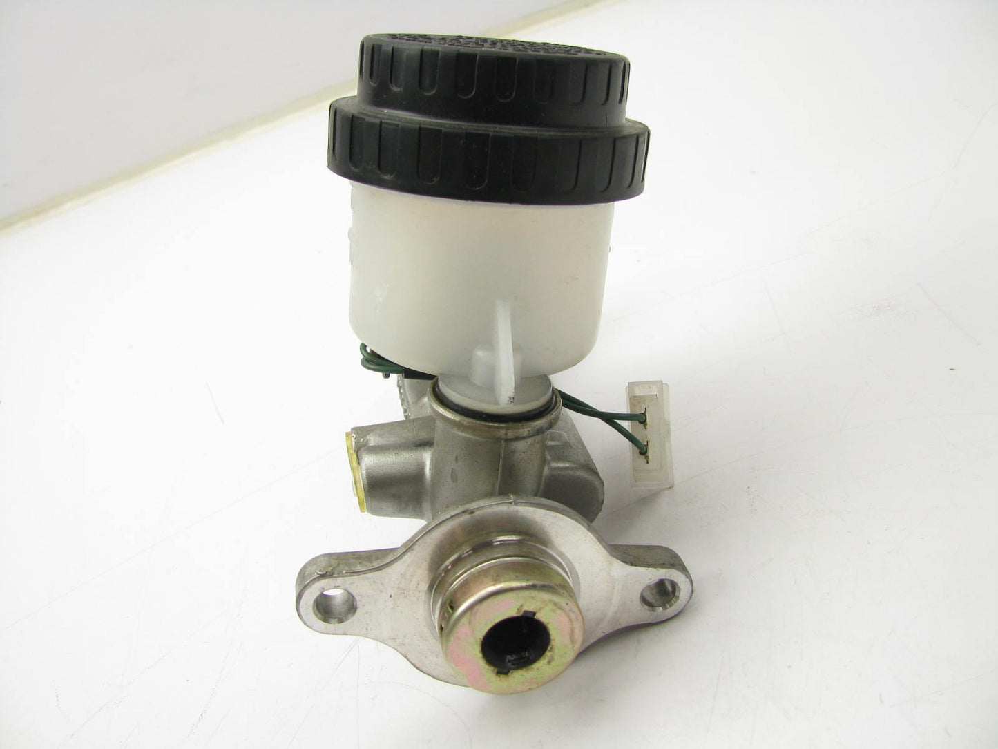 NEW UNBOXED NABCO 072-8566 Brake Master Cylinder For 87-88 Pulsar NX, Sentra